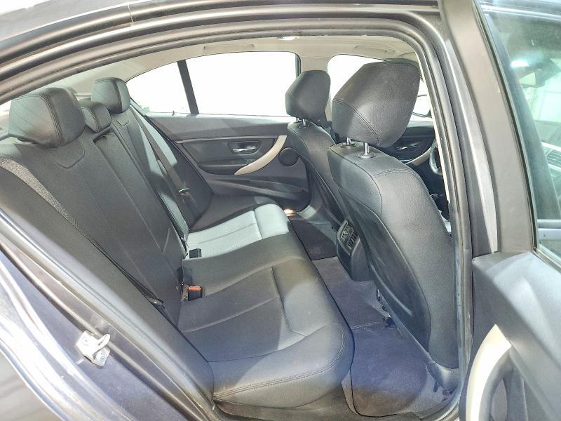 WBA3C3G50ENS69369 2014 BMW 320 photo no. 10