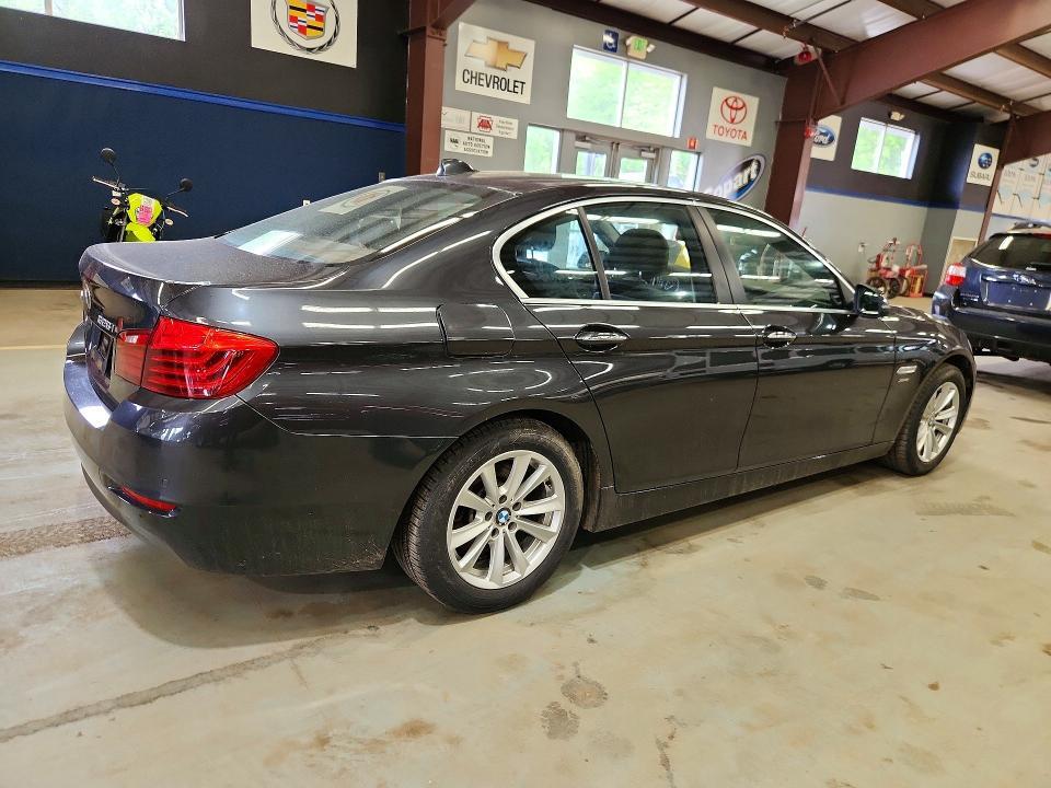 2015 BMW 528 XI — Фото 3 из 12