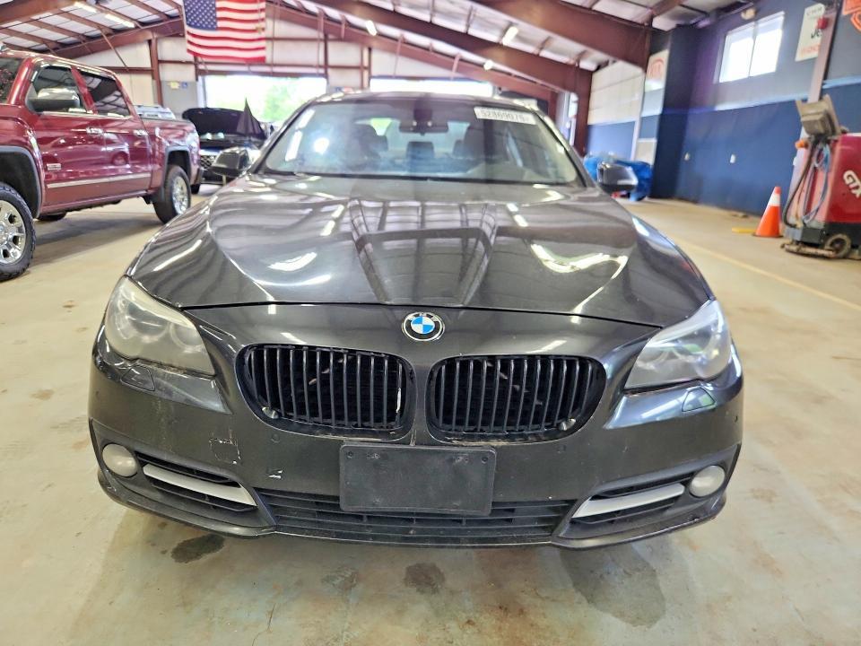 2015 BMW 528 XI — Фото 5 из 12