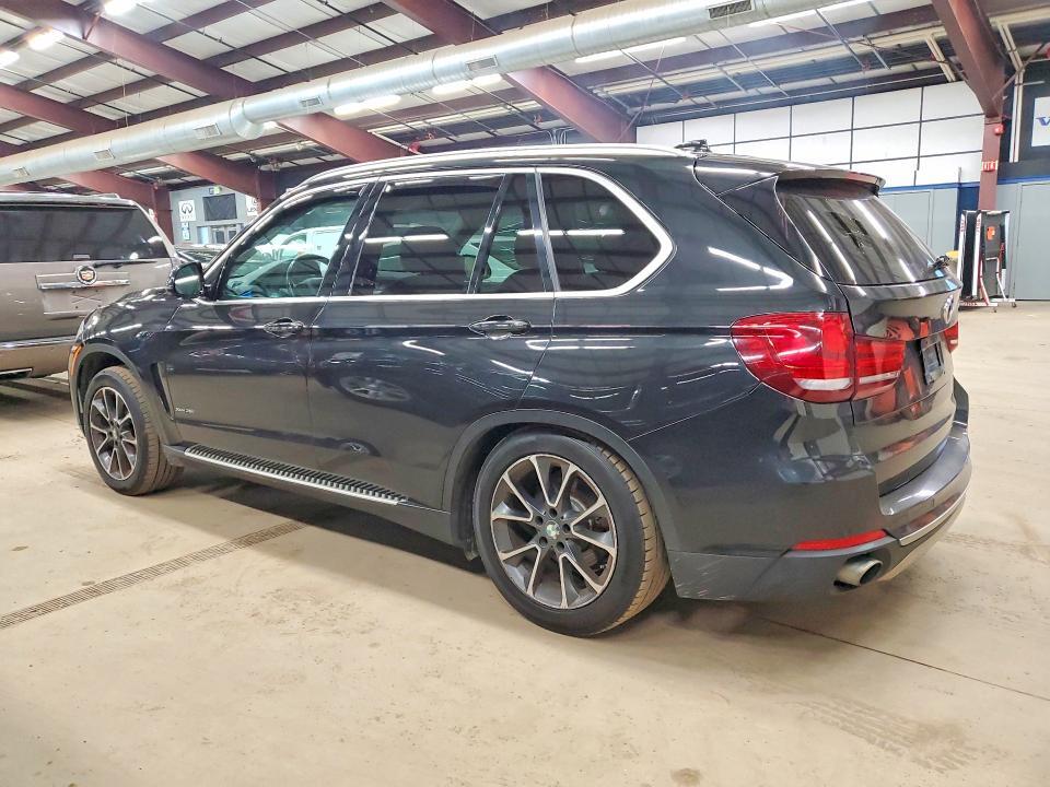 2015 BMW X5 XDRIVE35I — Фото 2 из 13