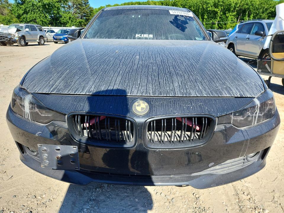 2014 BMW 320 I XDRIVE — Фото 5 из 12