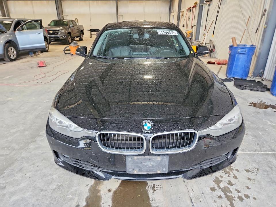 2014 BMW 320 I XDRIVE — Фото 5 из 12
