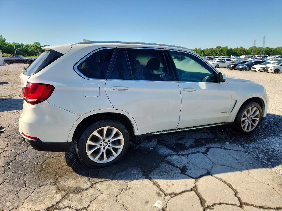 2015 BMW X5 XDRIVE35I — Фото 3 из 13