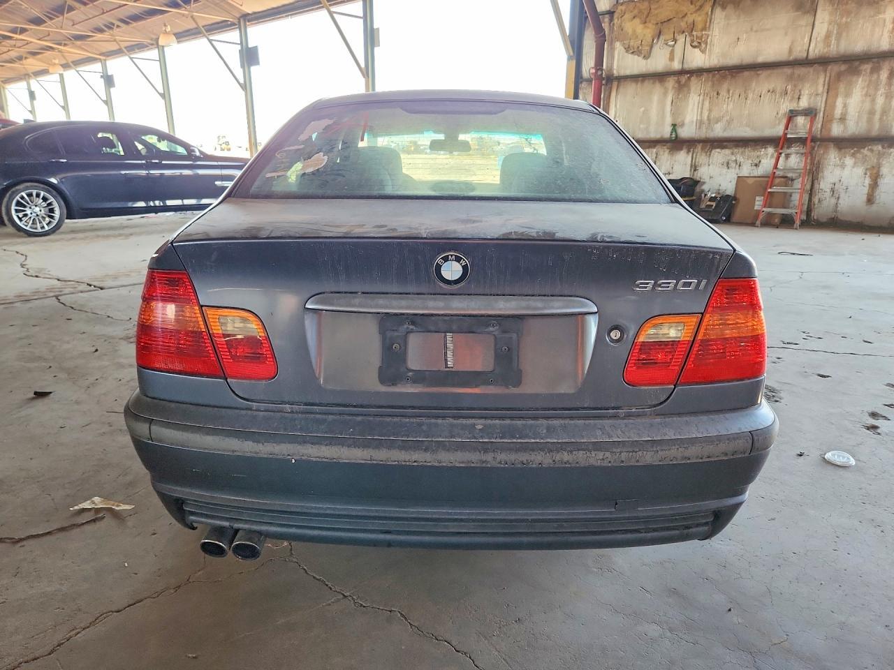 2002 BMW 330 I — Фото 6 из 12