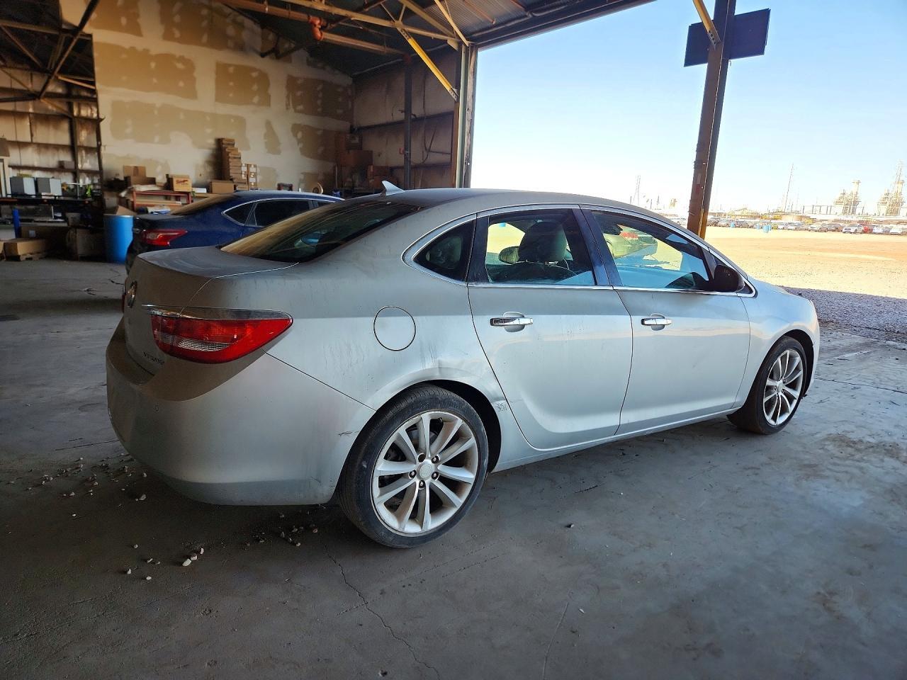 2013 BUICK VERANO CONVENIENCE — Фото 3 из 12