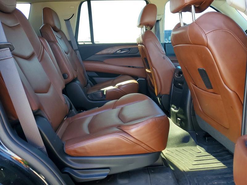 2015 CADILLAC ESCALADE LUXURY — Фото 11 из 13