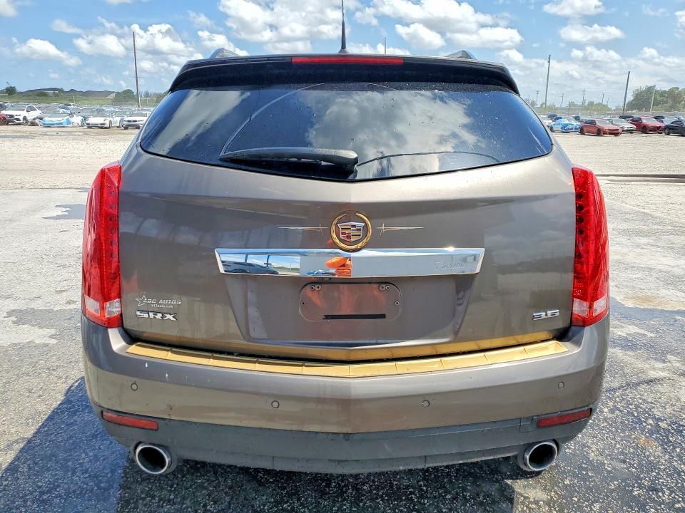 2012 CADI SRX LUXURY COLLECTION — Фото 6 из 13