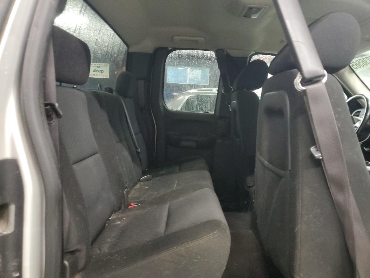 2010 CHEVROLET SILVERADO K1500 LT — Фото 10 из 12