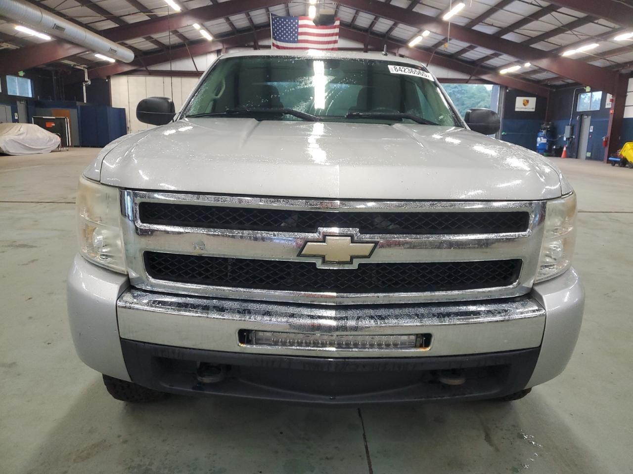 2010 CHEVROLET SILVERADO K1500 LT — Фото 5 из 12