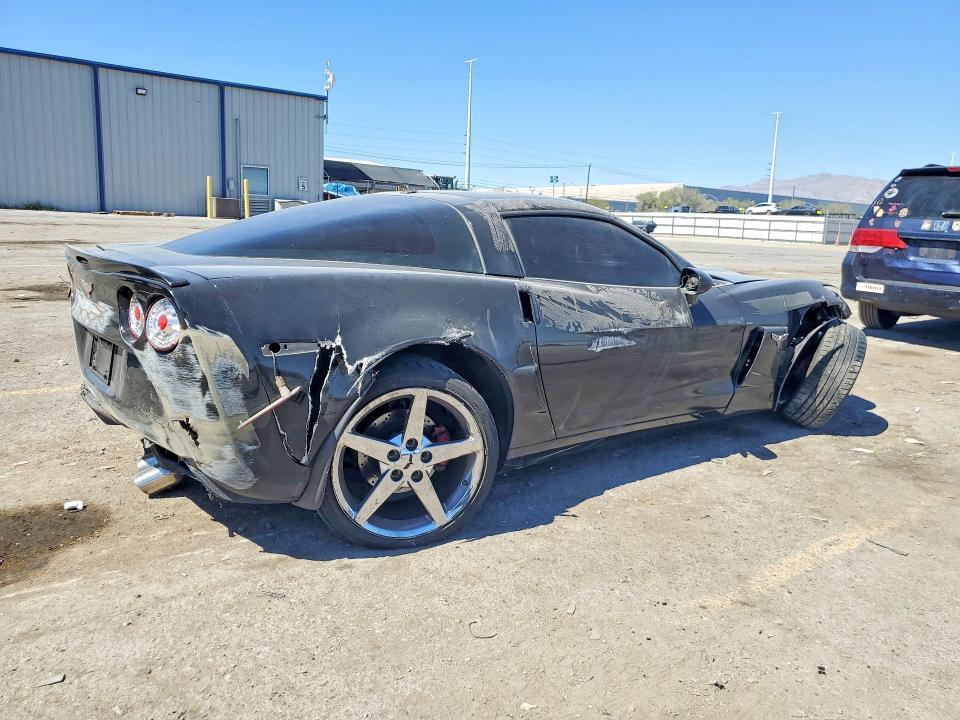 2005 CHEVROLET CORVETTE — Фото 3 из 12