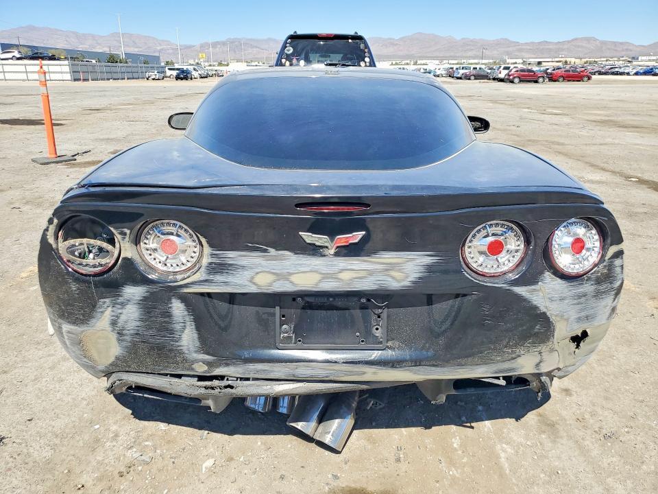 2005 CHEVROLET CORVETTE — Фото 6 из 12