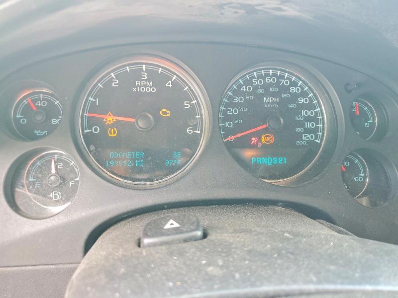 2009 CHEVROLET SILVERADO K1500 LTZ — Фото 9 из 12