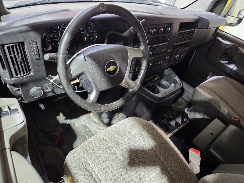 2015 CHEVROLET EXPRESS G2500 — Фото 8 из 13