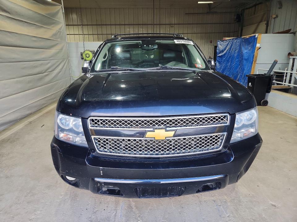 2013 CHEVROLET AVALANCHE LTZ — Фото 5 из 12