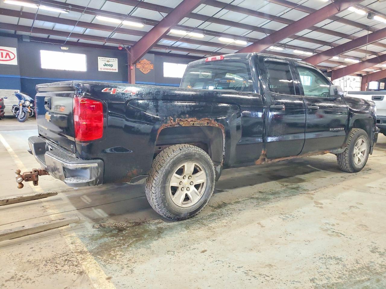 2014 CHEVROLET SILVERADO K1500 LT — Фото 3 из 12