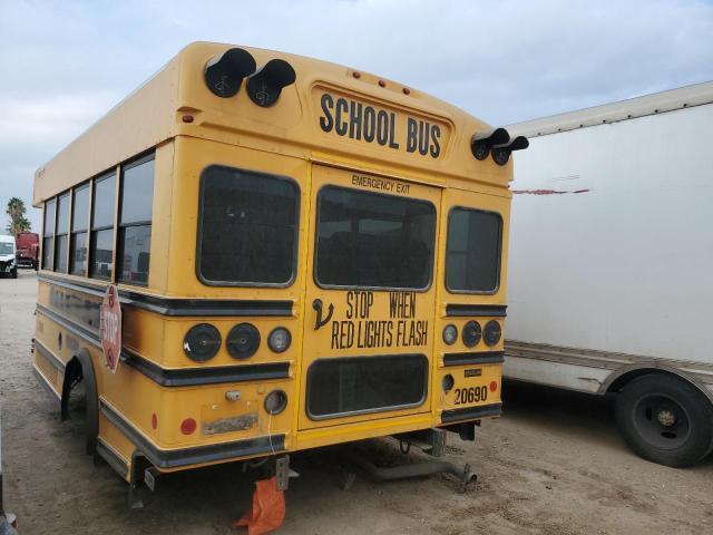 1GB6G3AG3A1172459 2010 CHEVROLET BANTAM E350 photo no. 3