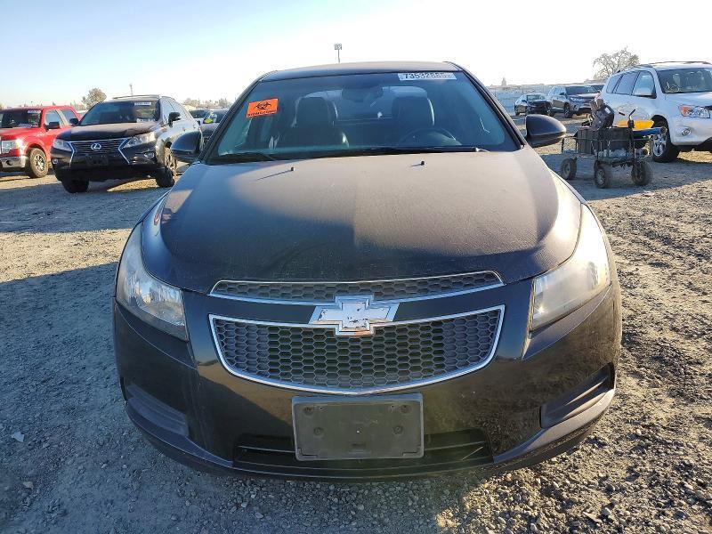 1G1PE5SBXE7252616 2014 CHEVROLET CRUZE photo no. 5