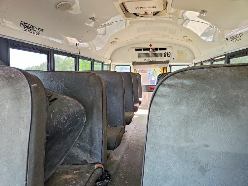 2012 CHEVROLET EXPRESS CU - SCHOOL BUS — Фото 6 из 10