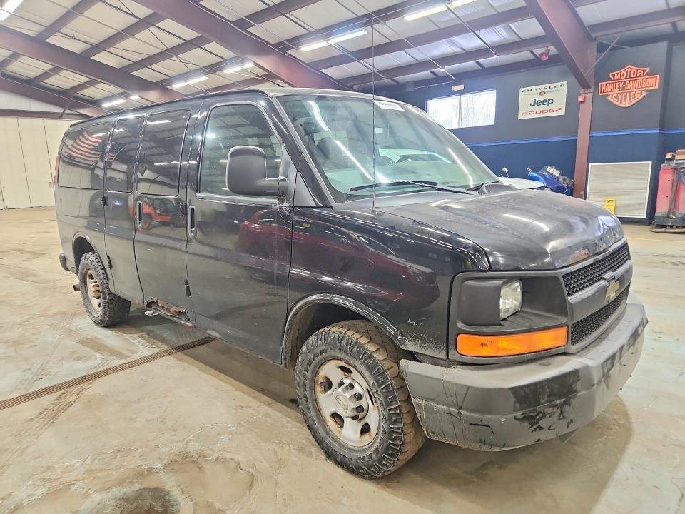 2013 CHEVROLET EXPRESS G2500 LS — Фото 4 из 13