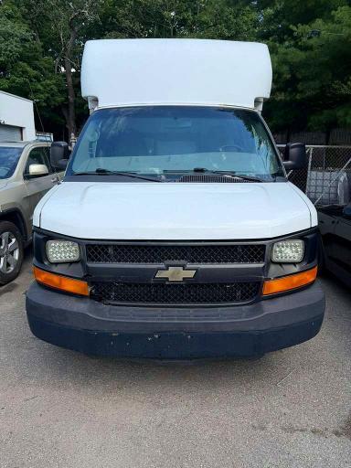 2014 CHEVROLET EXPRESS G3500 — Фото 8 из 11