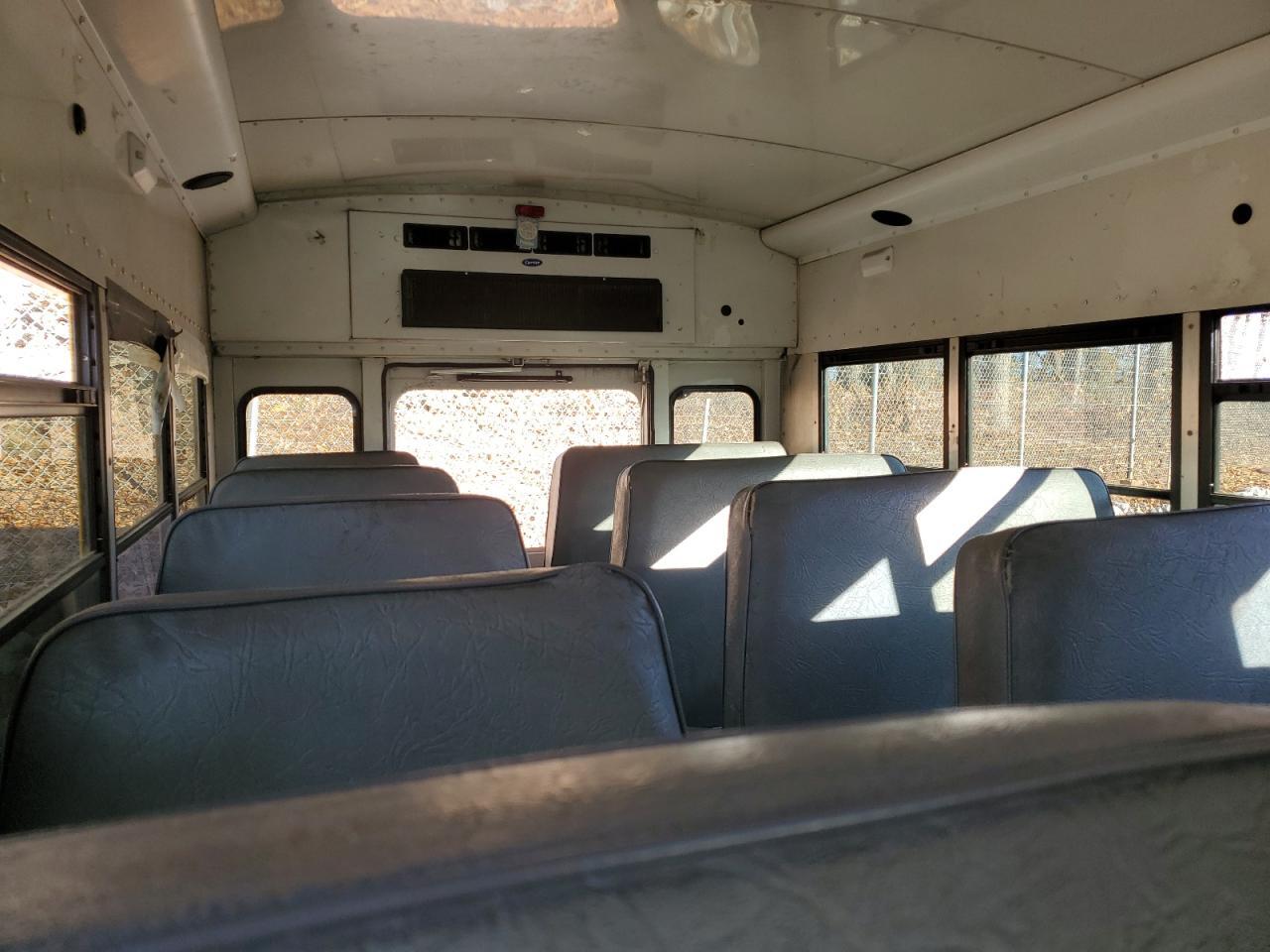 2011 CHEVROLET SCHOOL BUS — Фото 11 из 13