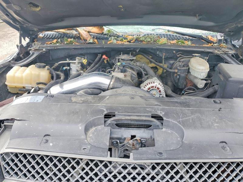 2004 CHEVROLET SILVERADO K1500 — Фото 11 из 12