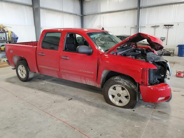 2011 CHEVROLET SILVERADO K1500 LT — Фото 4 из 12