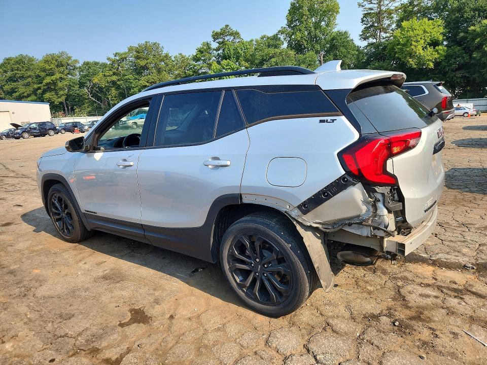 2021 GMC TERRAIN SLT — Фото 2 из 12