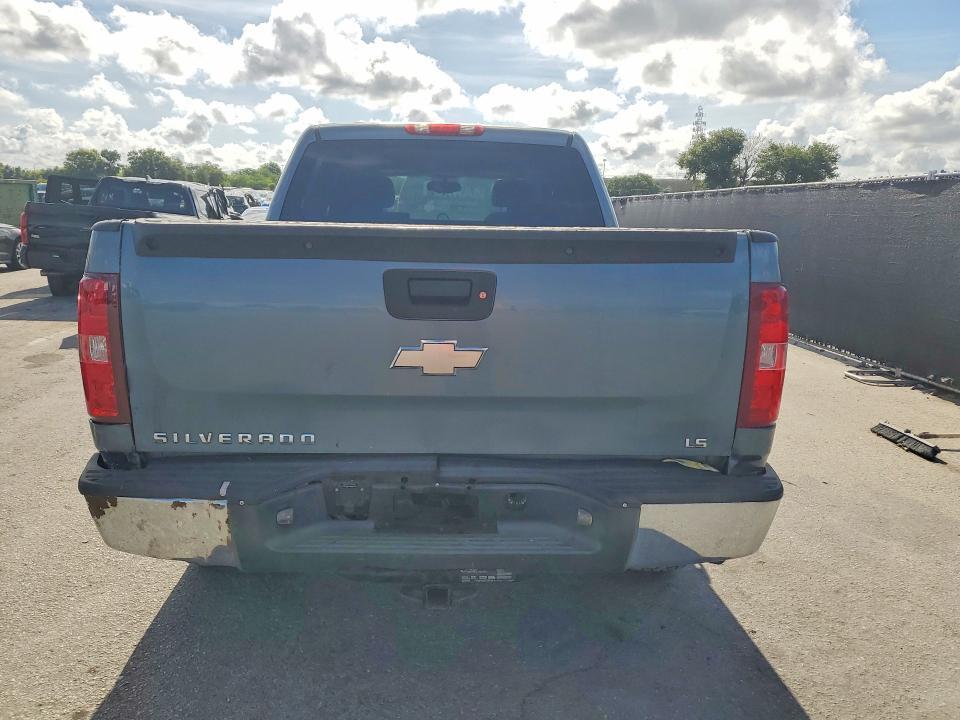2008 CHEVROLET SILVERADO C1500 — Фото 6 из 12