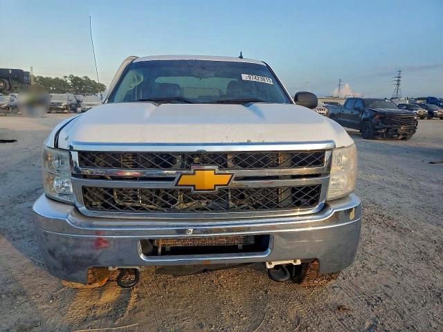 2014 CHEVROLET SILVERADO K2500 HEAVY DUTY LT — Фото 5 из 12