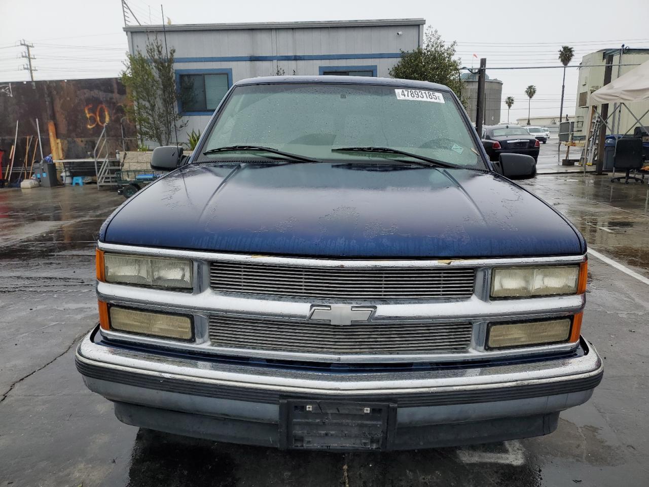 1999 CHEVROLET SUBURBAN C1500 — Фото 5 из 13