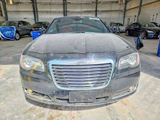 2012 CHRYSLER 300 S — Фото 5 из 13