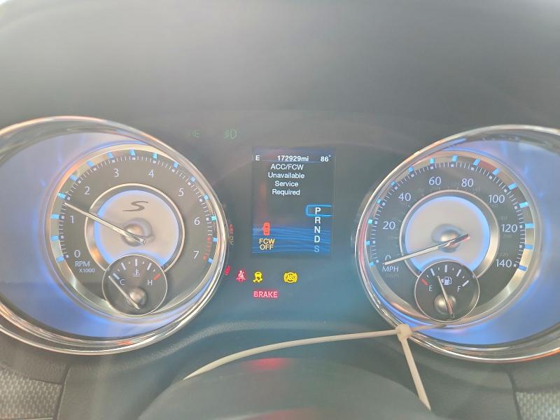 2012 CHRYSLER 300 S — Фото 9 из 13