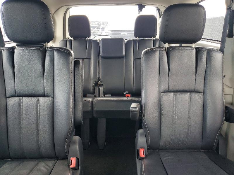 2012 CHRYSLER TOWN & COUNTRY TOURING — Фото 10 из 13