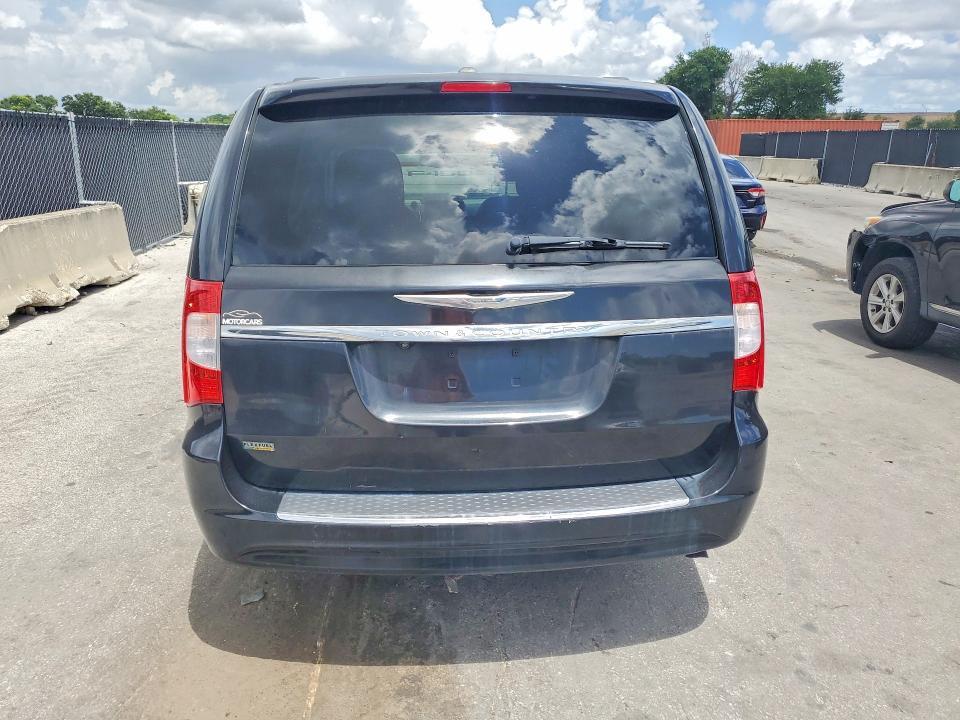 2012 CHRYSLER TOWN & COUNTRY TOURING — Фото 6 из 13