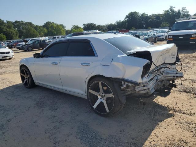 2011 CHRYSLER 300C — Фото 2 из 13