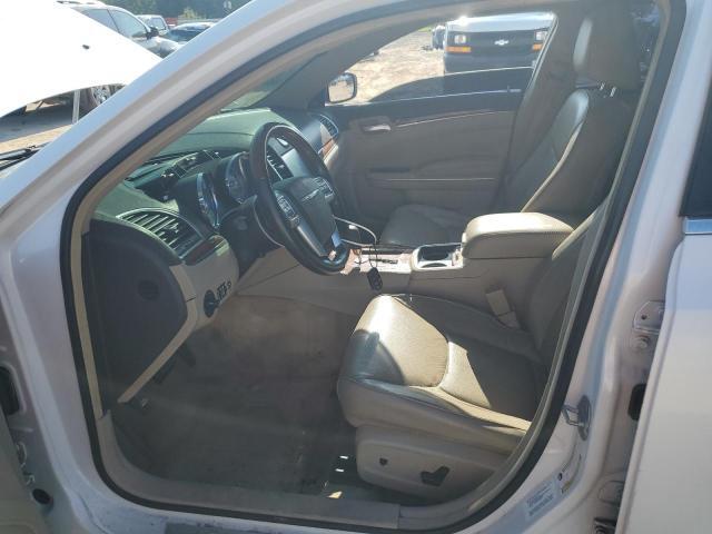 2011 CHRYSLER 300C — Фото 7 из 13