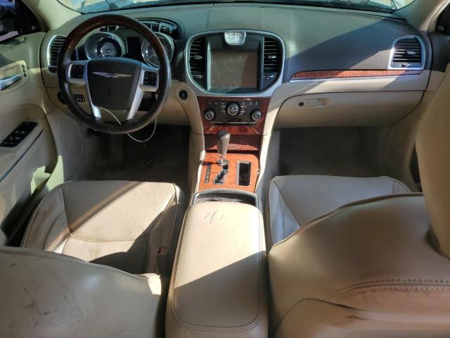 2011 CHRYSLER 300C — Фото 8 из 13