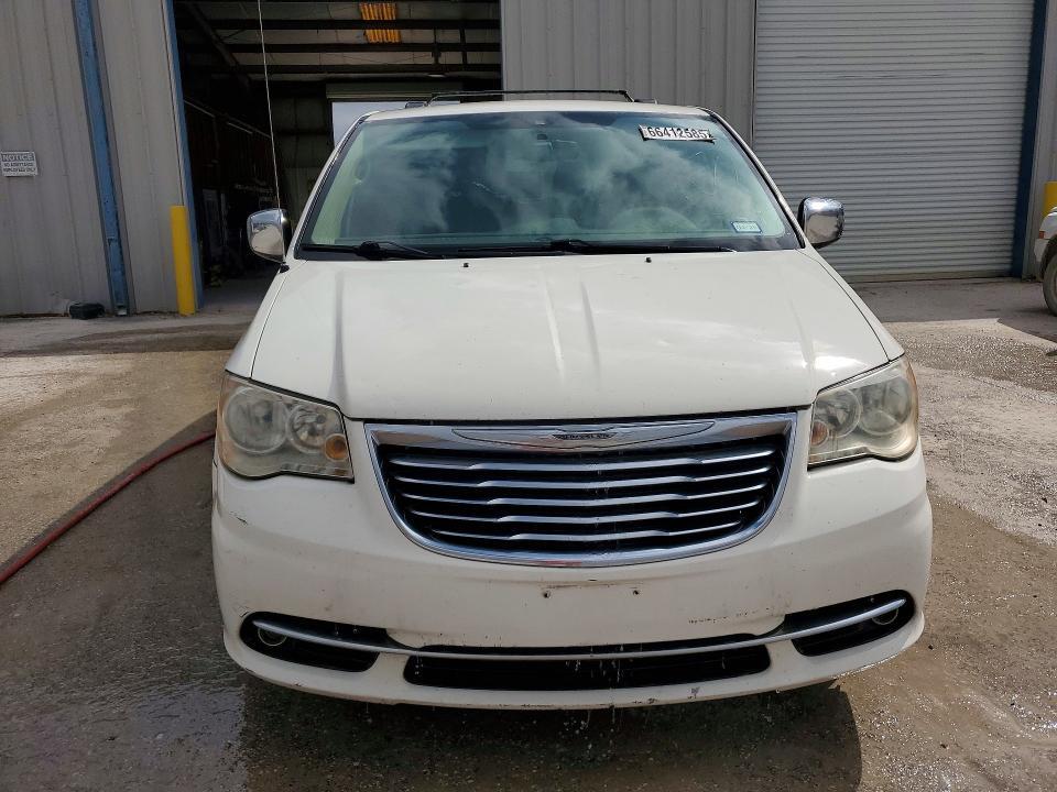 2012 CHRYSLER TOWN & COUNTRY TOURING L — Фото 5 из 13