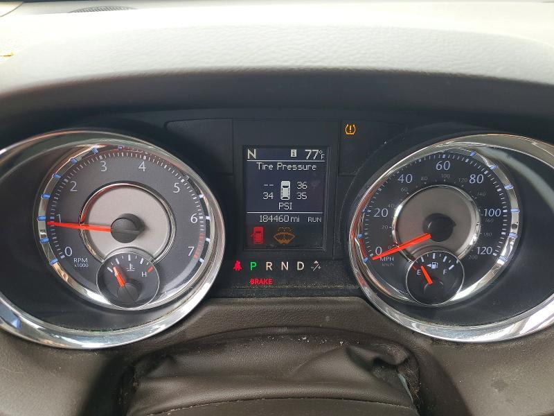 2012 CHRYSLER TOWN & COUNTRY TOURING L — Фото 9 из 13