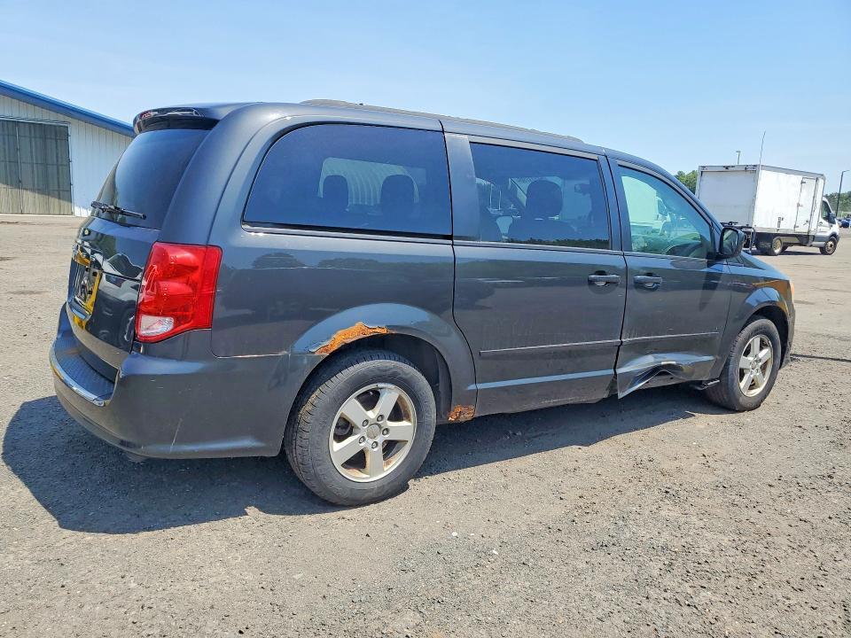 2012 DODGE GRAND CARAVAN SXT — Фото 3 из 14