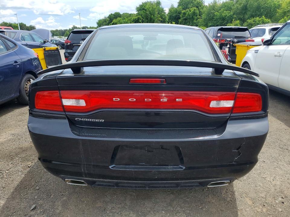 2014 DODGE CHARGER SE — Фото 6 из 12