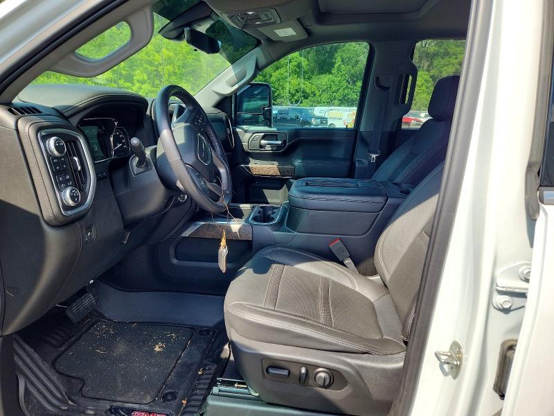 2021 GMC SIERRA K3500 DENALI — Фото 7 из 12