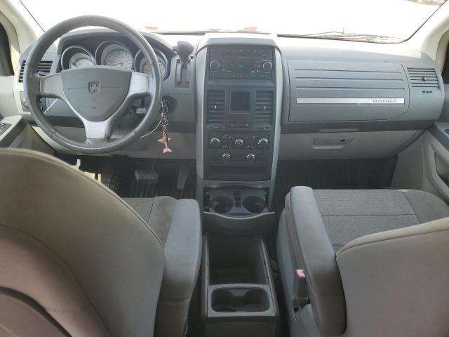 2008 DODGE GRAND CARAVAN SXT — Фото 8 из 13