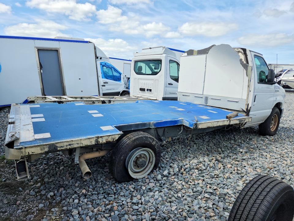 2023 FORD E350 FLATBED TRUCK — Фото 3 из 13