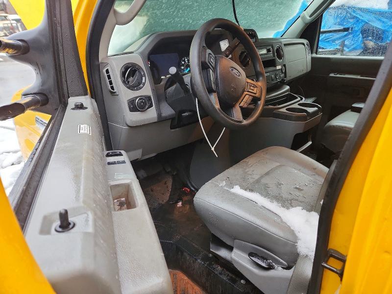 2024 FORD ECONOLINE E-350 — Фото 8 из 14