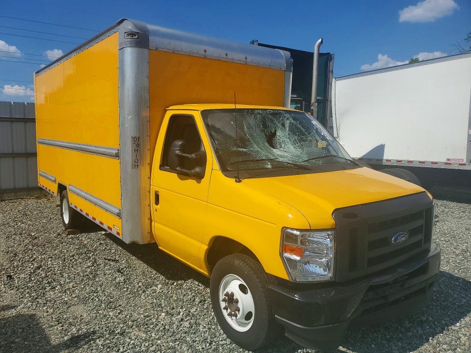 2024 FORD ECONOLINE E350 SUPER DUTY CUTAWAY VAN — Фото 4 из 13