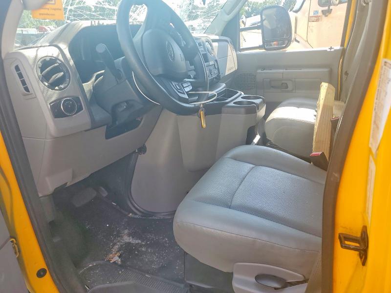 2024 FORD ECONOLINE E350 SUPER DUTY CUTAWAY VAN — Фото 7 из 13