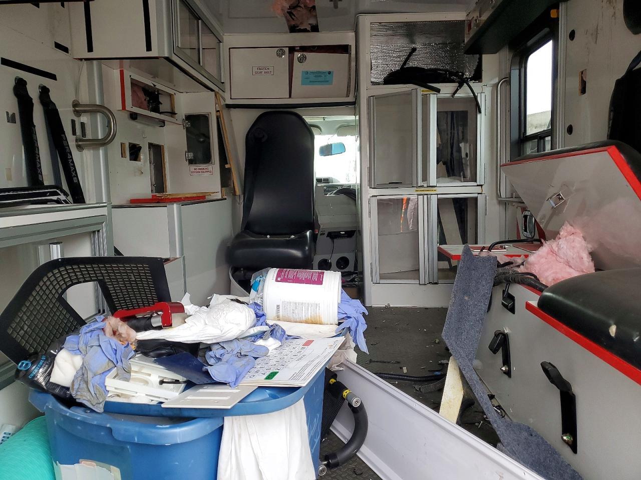 2021 FORD ECONOLINE E350 SD AMBULANCE — Фото 10 из 12