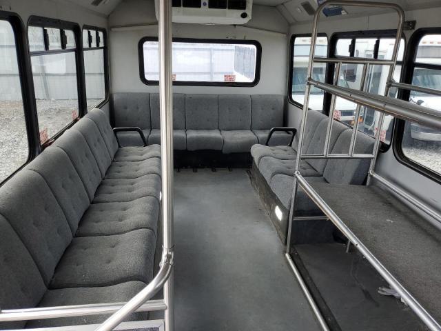 2016 FORD ECONOLINE E450 SUPER DUTY CUTAWAY VAN — Фото 10 из 13